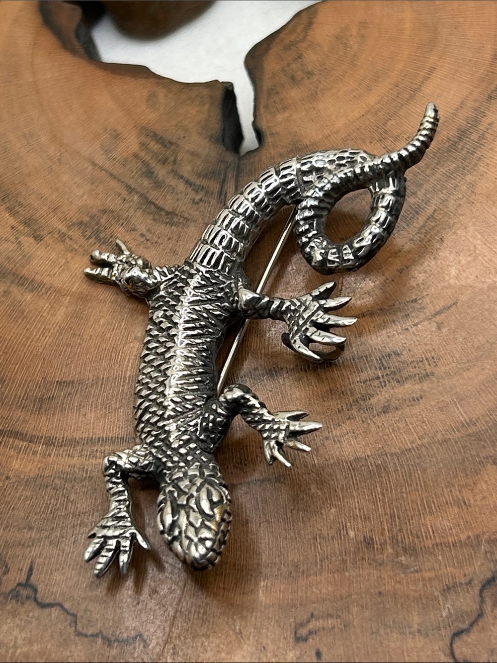 Vintage Lizard Reptile Sterling Silver Textured Handcrafted Brooch Pendant Pin